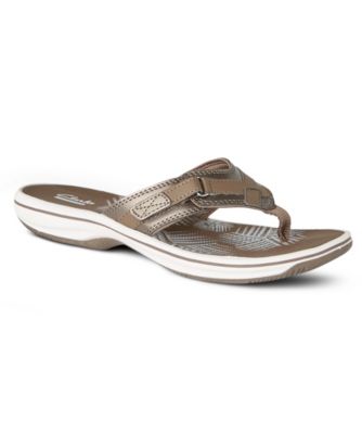 clarks breeze sea flip flops canada