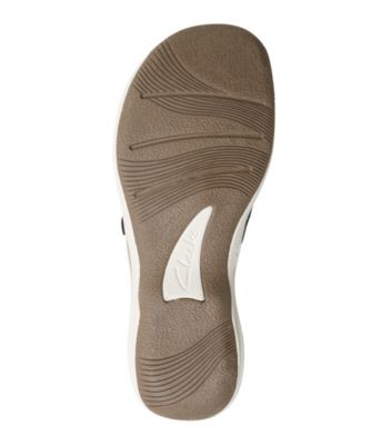 clark thongs