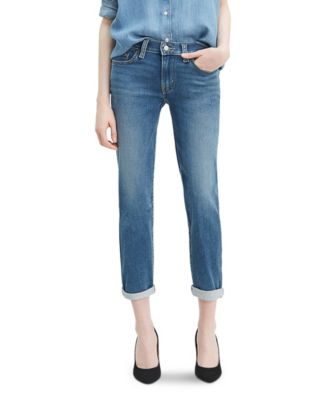 levi's women's new boyfriend jeans