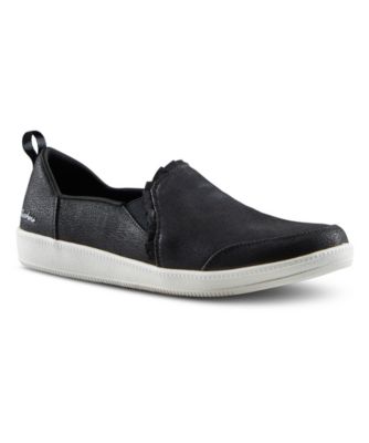 skechers black slip on sneakers