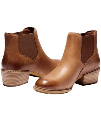 low chelsea boots