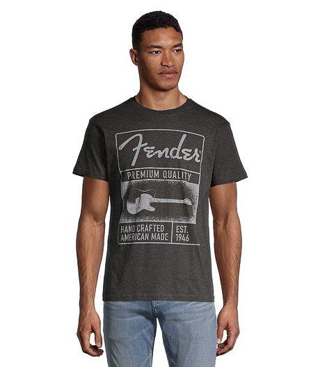 T-shirt pour hommes de la société Fender fondée en 1946