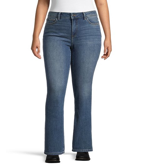 Women's Curvy Mid Rise Bootcut Jeans - Medium Indigo 