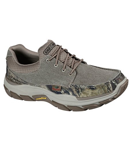 Men's Respected - Loleto Bungee Relaxed Fit Slip On Shoes - Tan/Camo