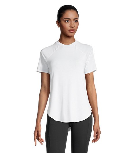 T-shirt semi-ajusté à manches courtes pour femme avec FRESHTECH