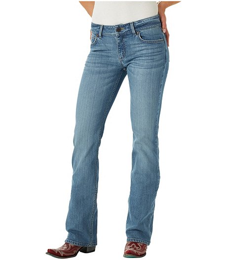 Women's Mid Rise Bootcut Jeans - Light Indigo