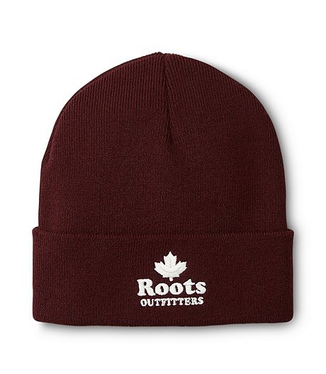 Tuque, Outfitters
